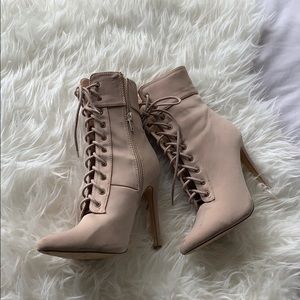 Nude tie up boot heals